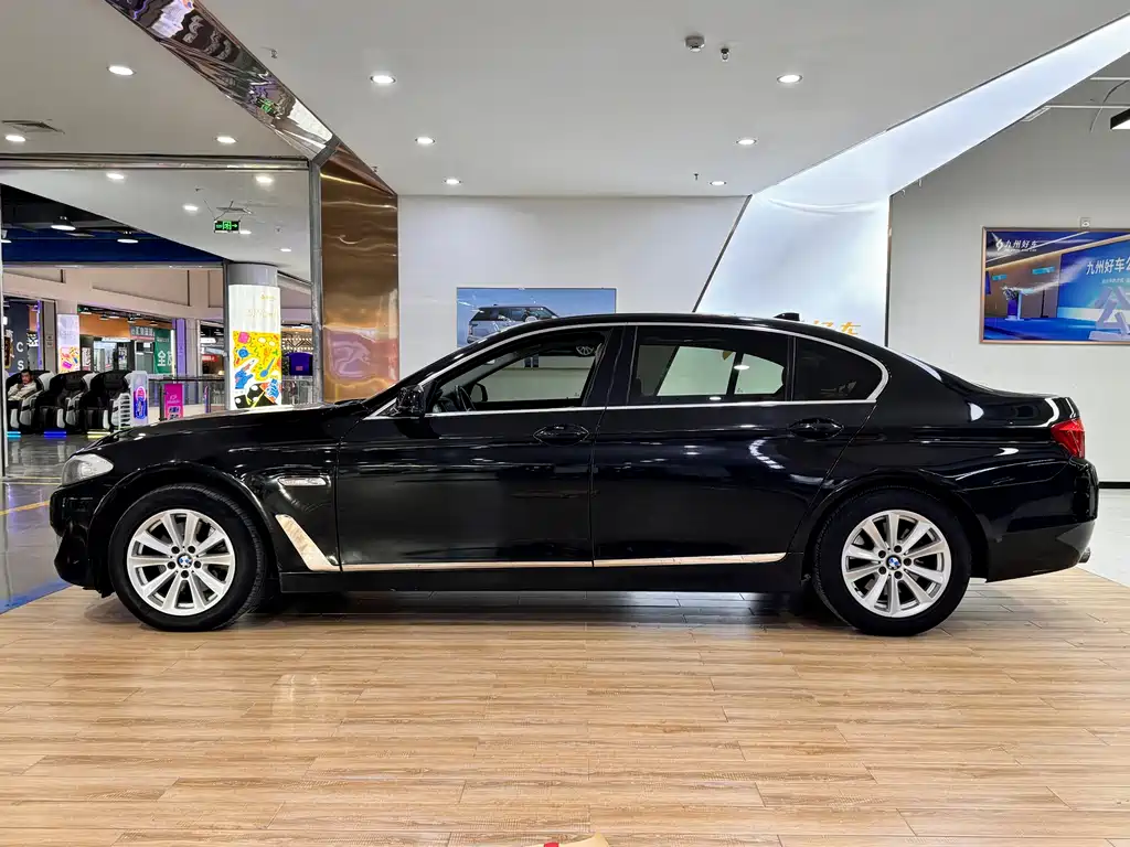 BMW 5 Series 2013 — фото 4
