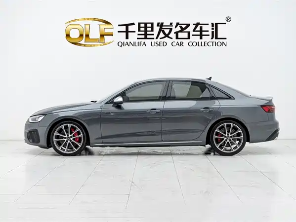 Audi S4 2024