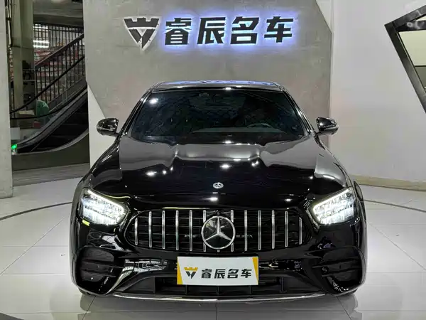 Mercedes-Benz E-Class 2023