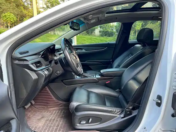 Cadillac XTS 2018