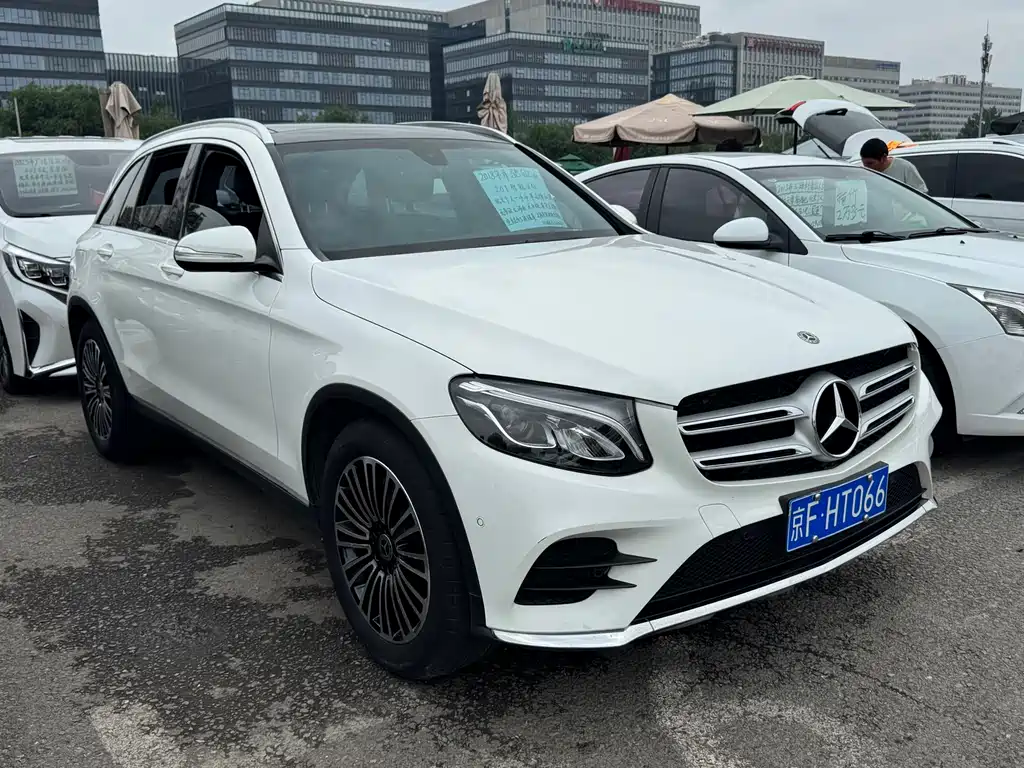 Mercedes-Benz GLC 2018 — фото 15