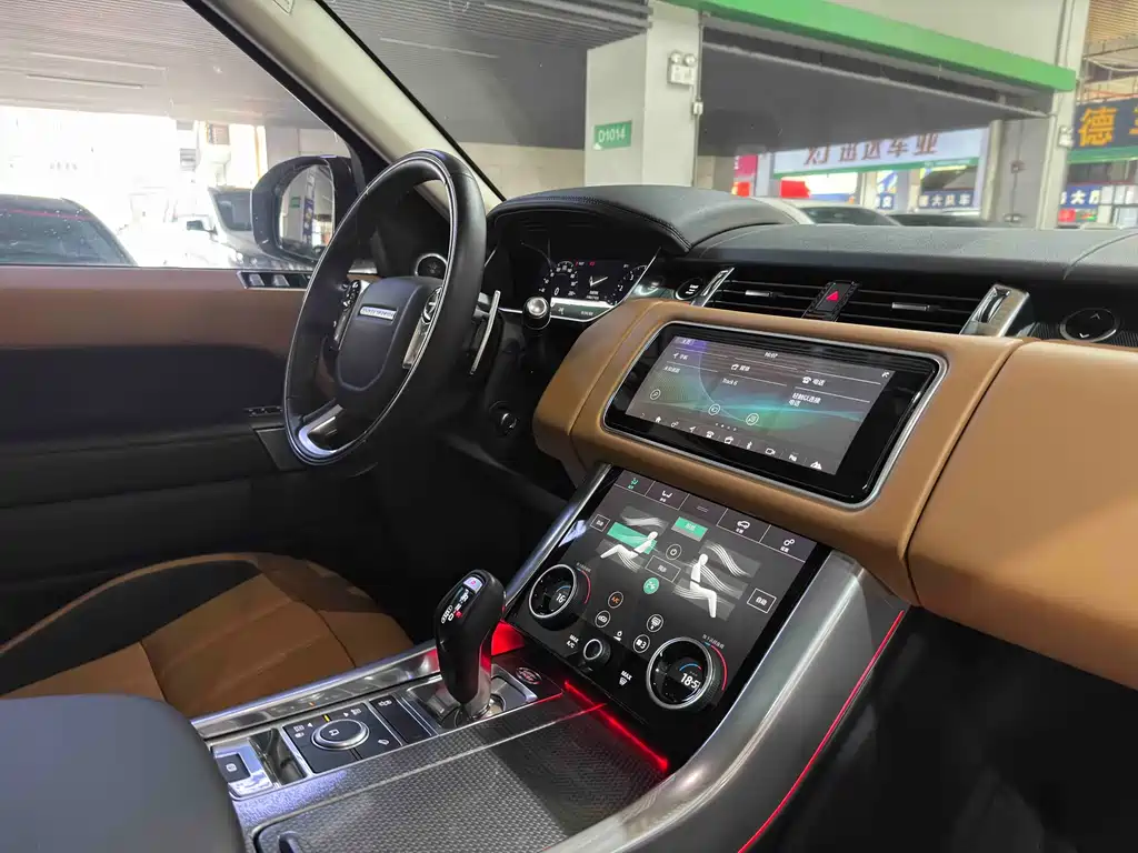 Land Rover Range Rover Sport 2020 — фото 12