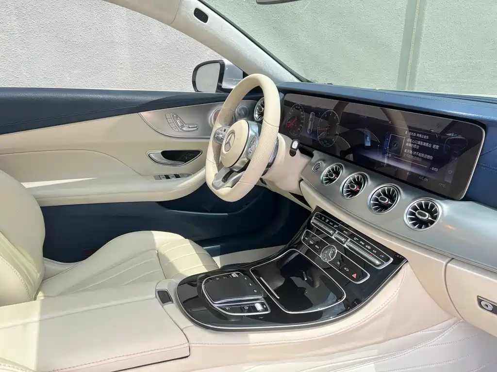 Mercedes-Benz E-Class 2020 — фото 15