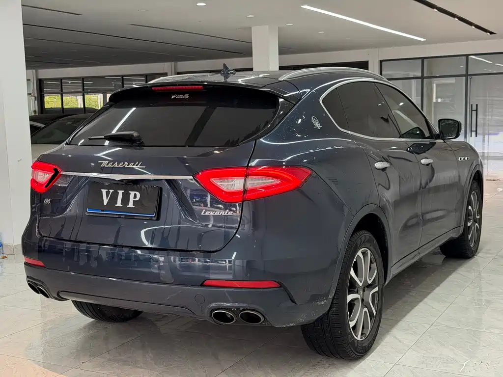Maserati Levante 2019 — фото 9