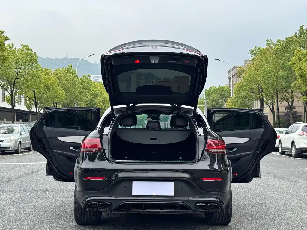 Mercedes-Benz GLC Coupe AMG 2020 — фото 20