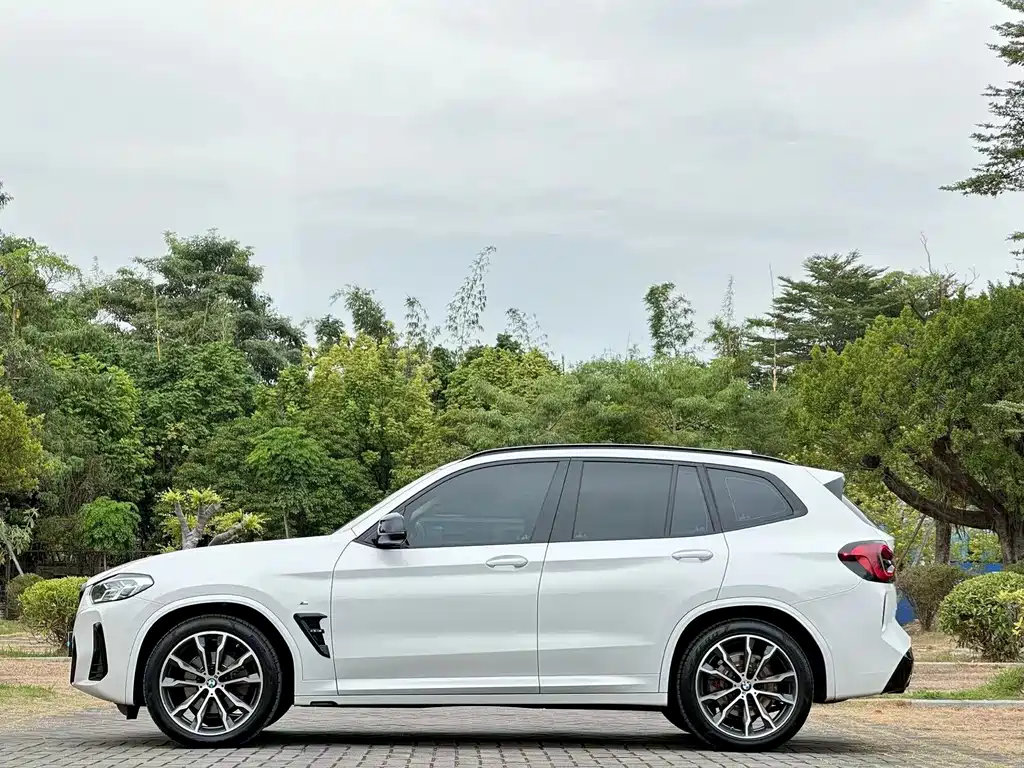 BMW X3 2022 — фото 13