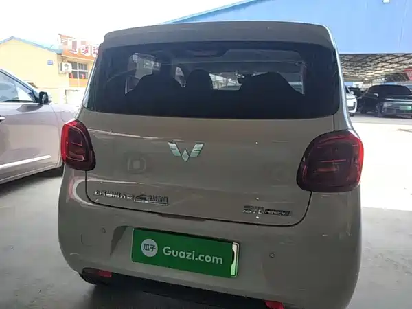 Wuling Hongguang MINIEV 2025