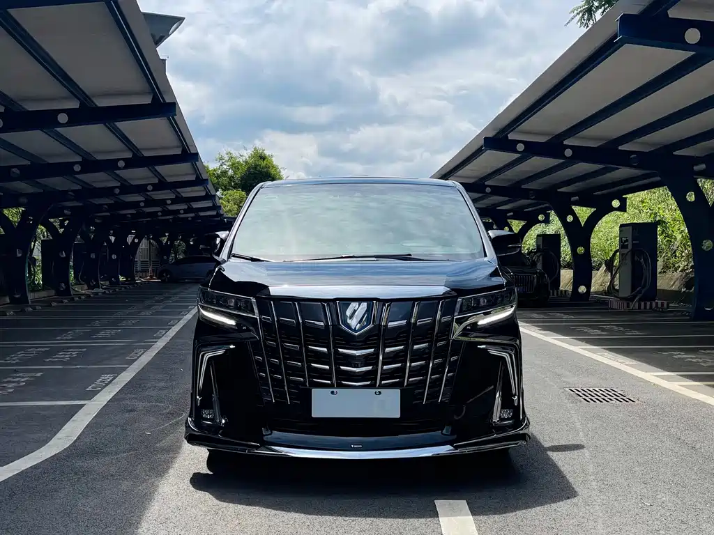 Toyota Alphard 2021 — фото 3