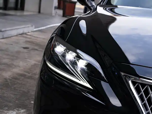 Lexus LS 2021