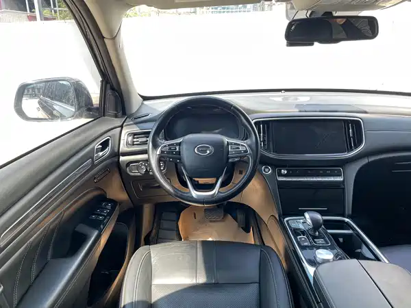 GAC Trumpchi GS8 2020