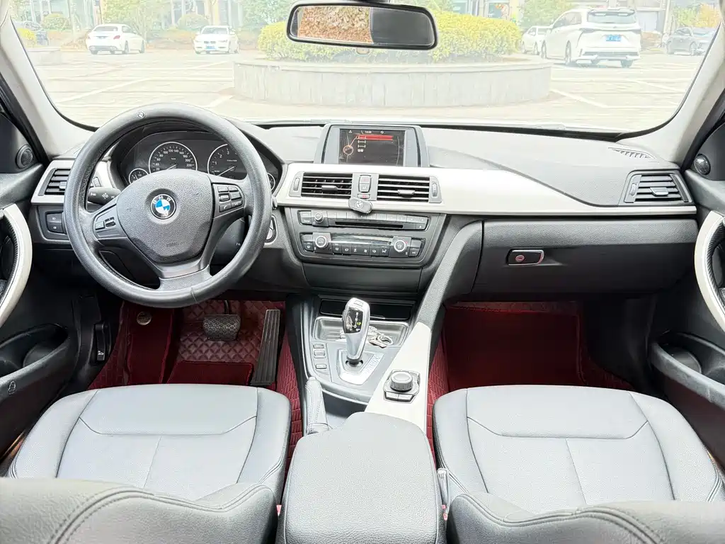 BMW 3 Series 2015 — фото 2
