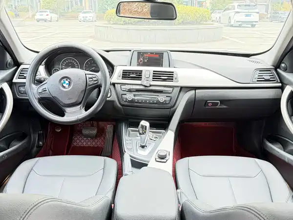 BMW 3 Series 2015