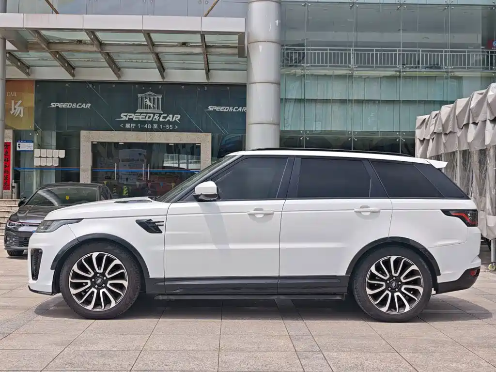 Land Rover Range Rover Sport 2017 — фото 3