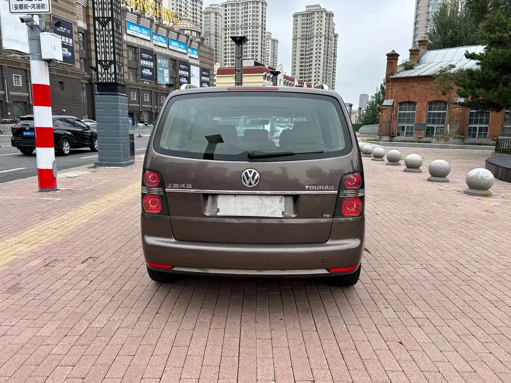 Volkswagen Touran 2012