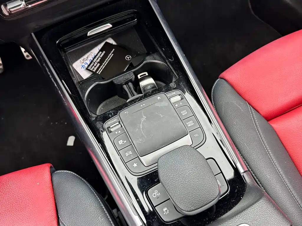 Mercedes-Benz GLA AMG 2021 — фото 18