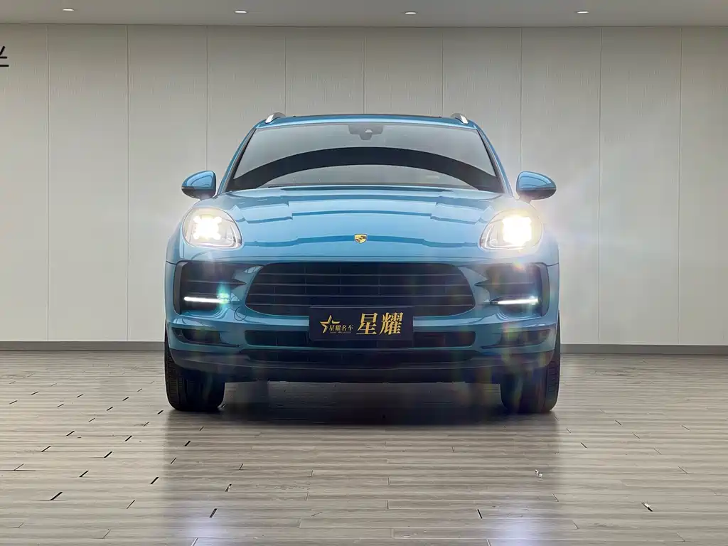 Porsche Macan 2019 — фото 19