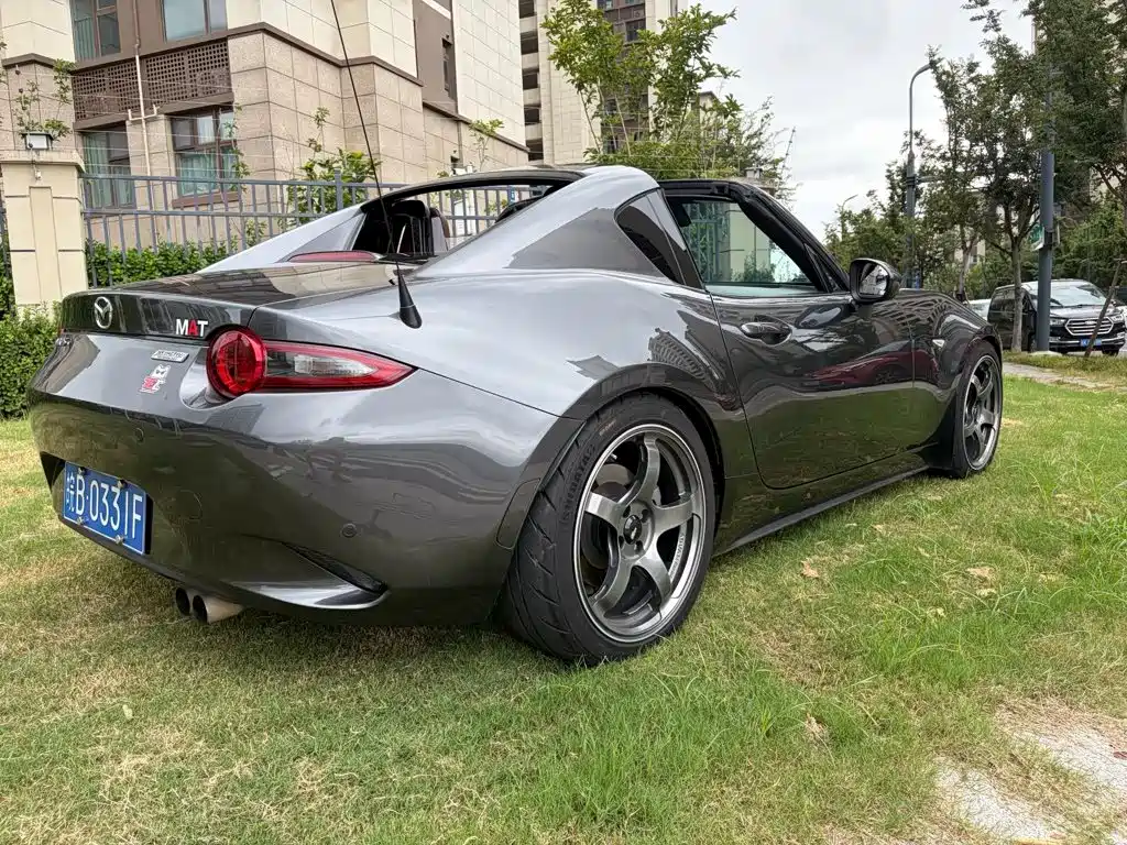 Mazda MX-5 2018 — фото 7
