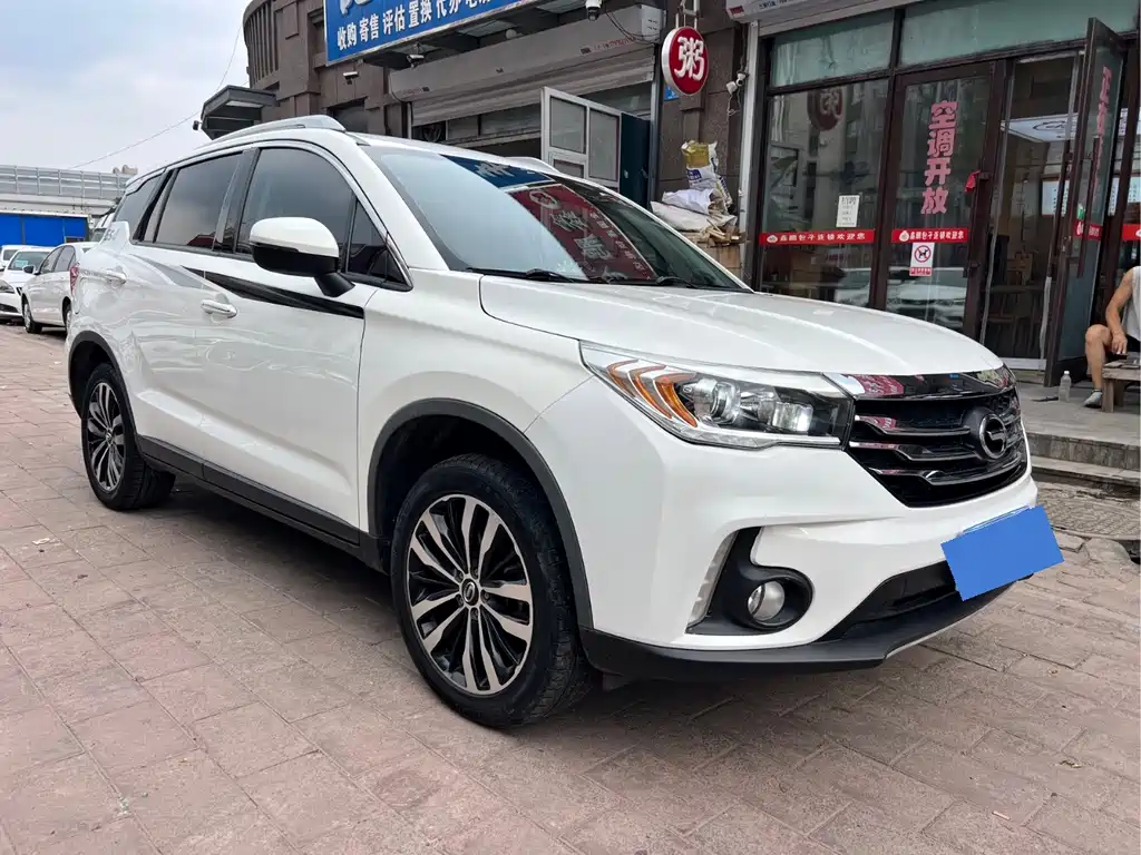 GAC Trumpchi GS4 2018 — фото 3