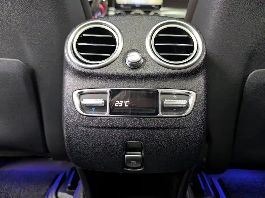 Mercedes-Benz GLC 2022 — фото 14