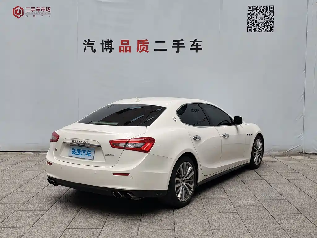 Maserati Ghibli 2015 — фото 6