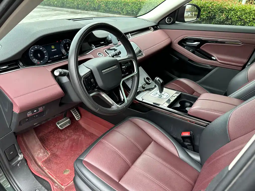 Land Rover Evoque 2024 — фото 9