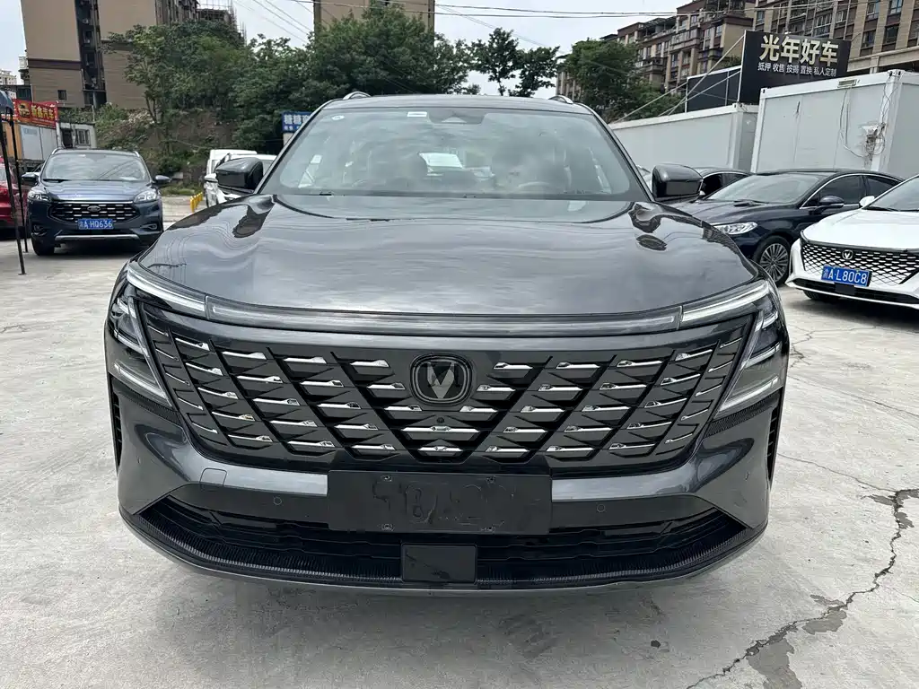 Changan CS75 PLUS 2024 — фото 2