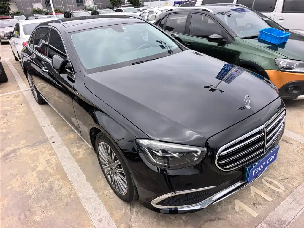 Mercedes-Benz E-Class 2023