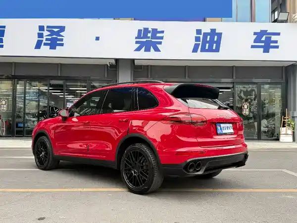 Porsche Cayenne 2016