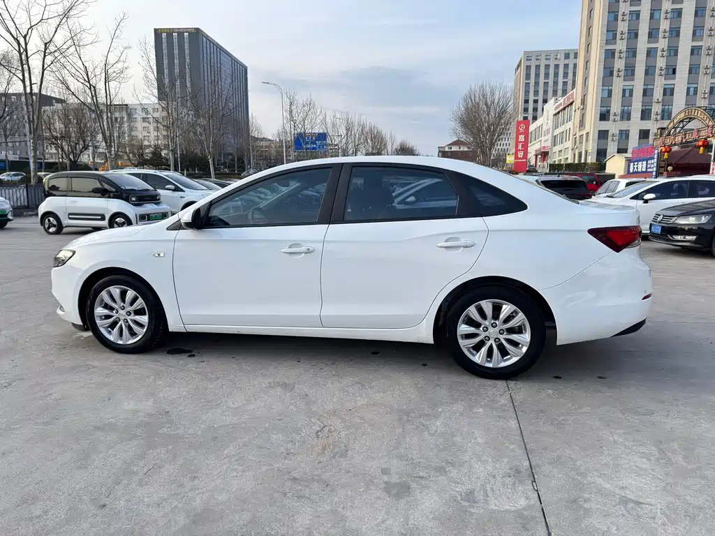 Buick Excelle 2021