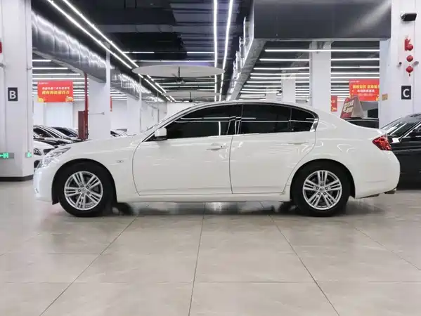Infiniti G Series 2011