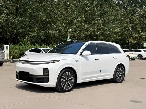 Li Auto L7 2024