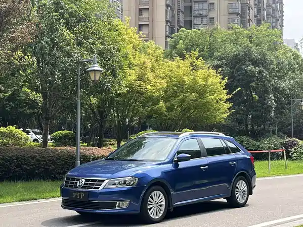 Volkswagen Gran Lavida 2013