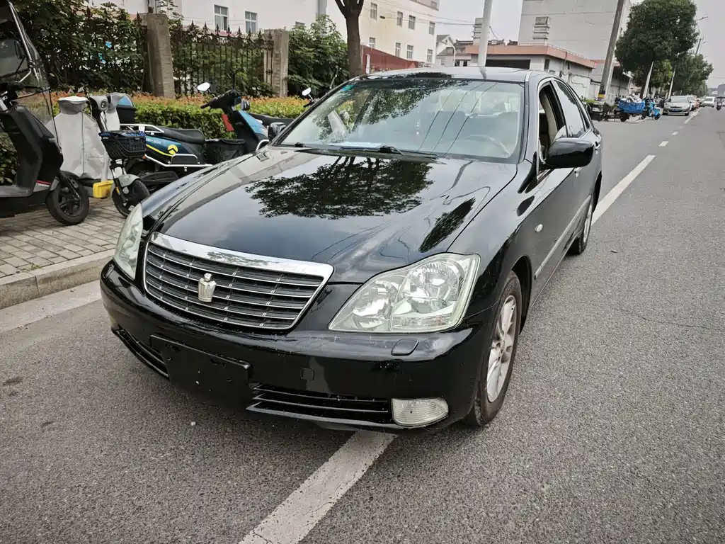Toyota Crown 2006