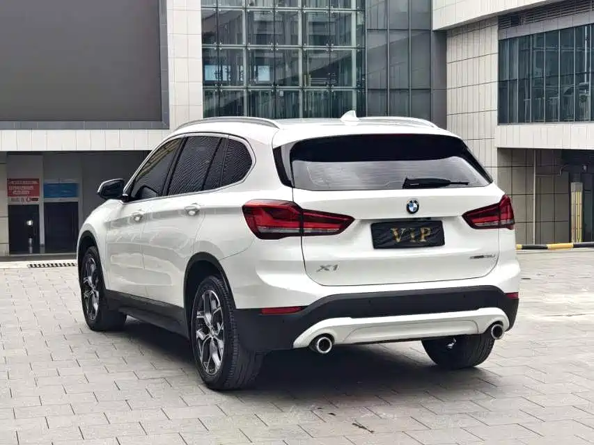 BMW X1 2021 — фото 7