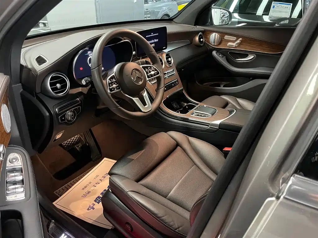 Mercedes-Benz GLC 2020 — фото 10