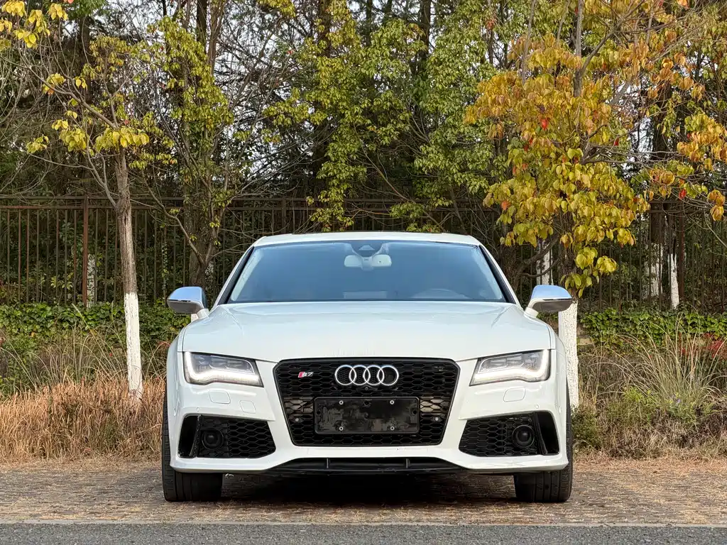 Audi S7 2014 — фото 2