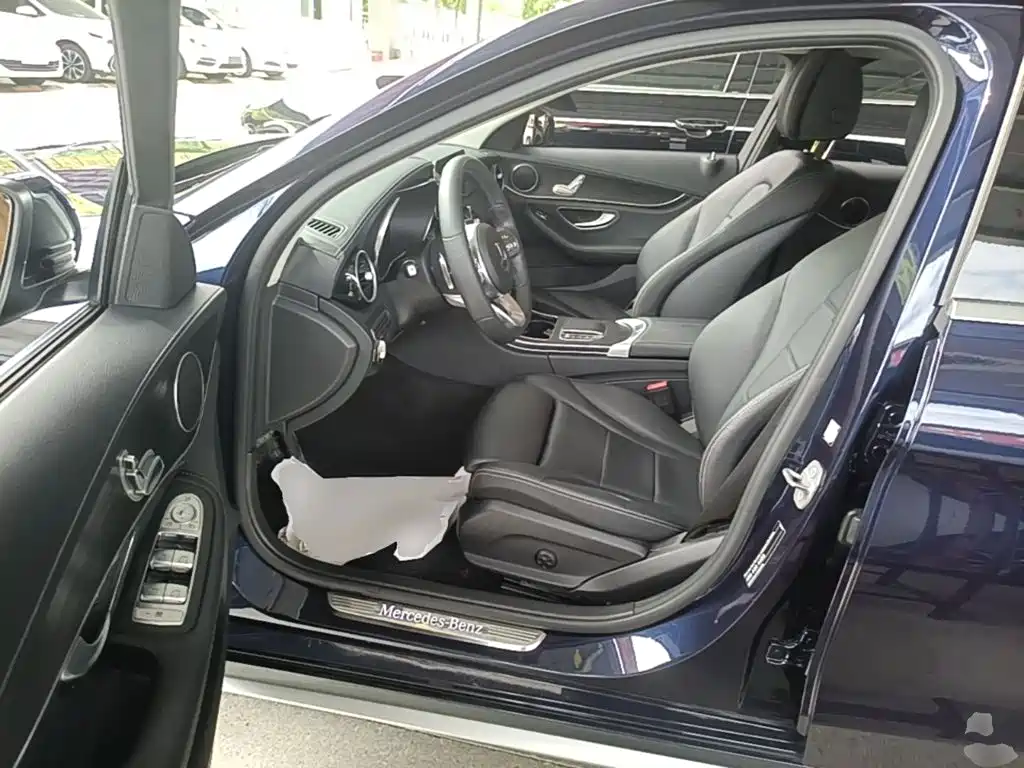 Mercedes-Benz C-Class 2020 — фото 16