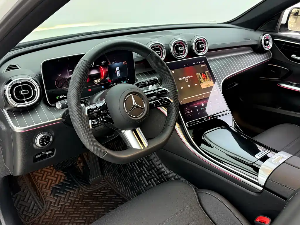 Mercedes-Benz C-Class 2022