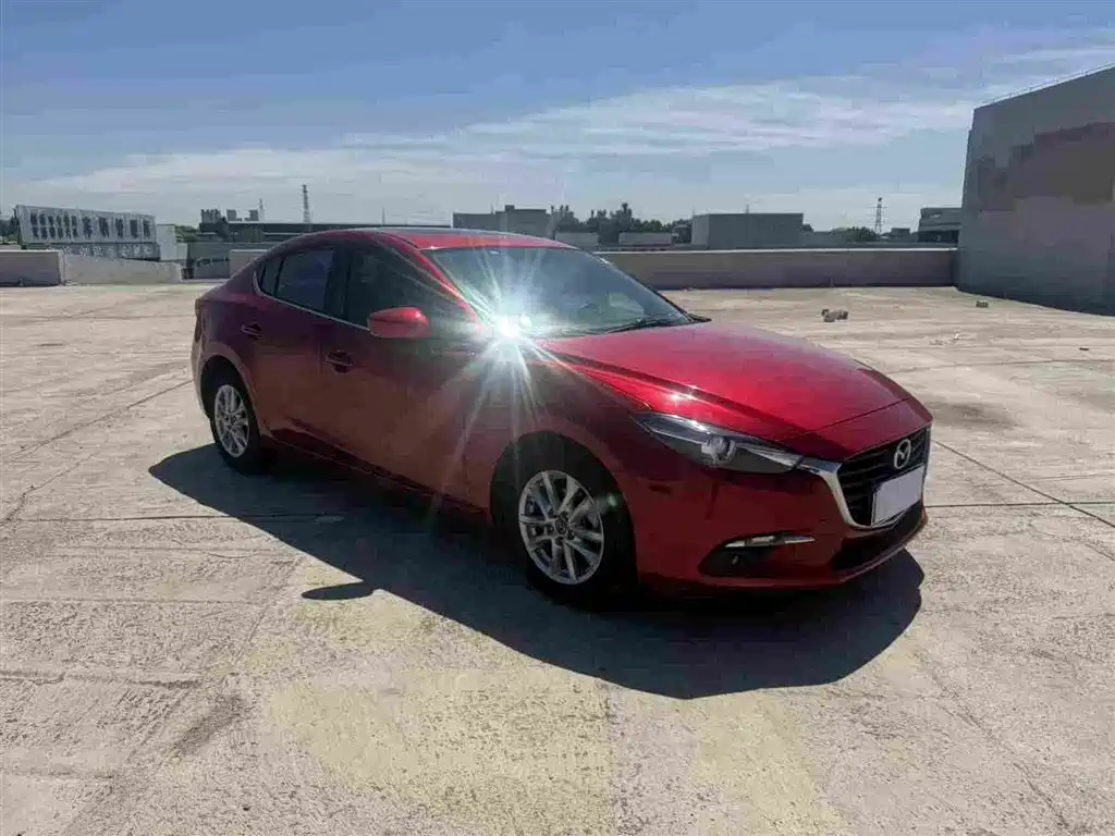 Mazda 3 Axela 2018 — фото 3