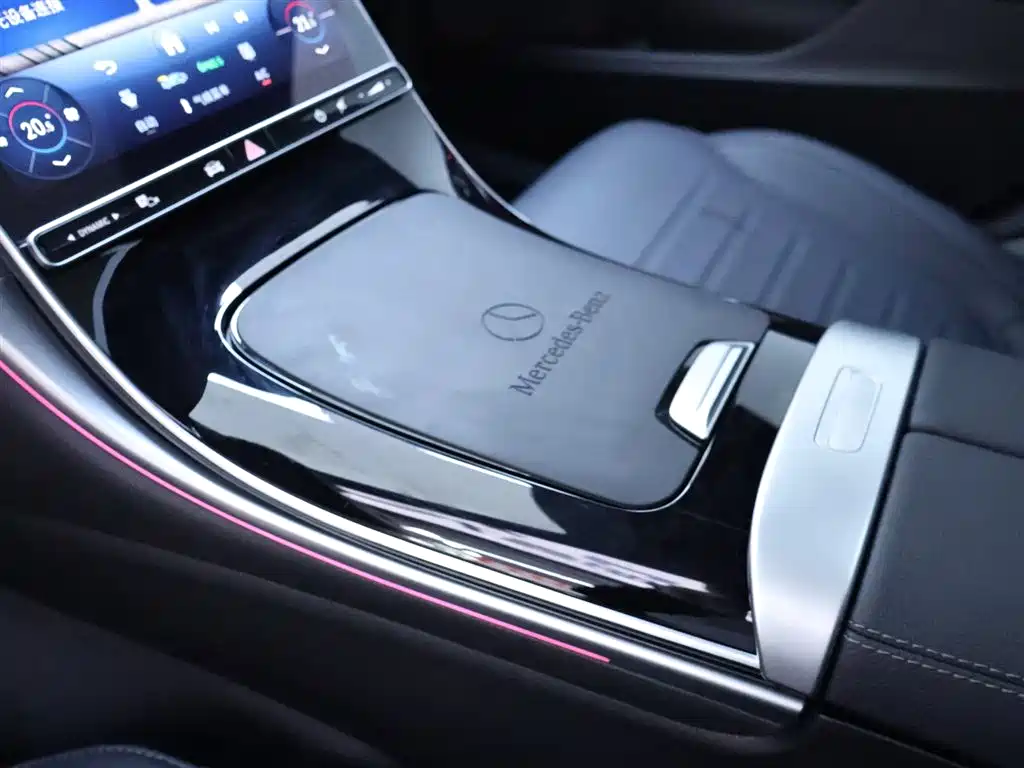 Mercedes-Benz C-Class 2025 — фото 12