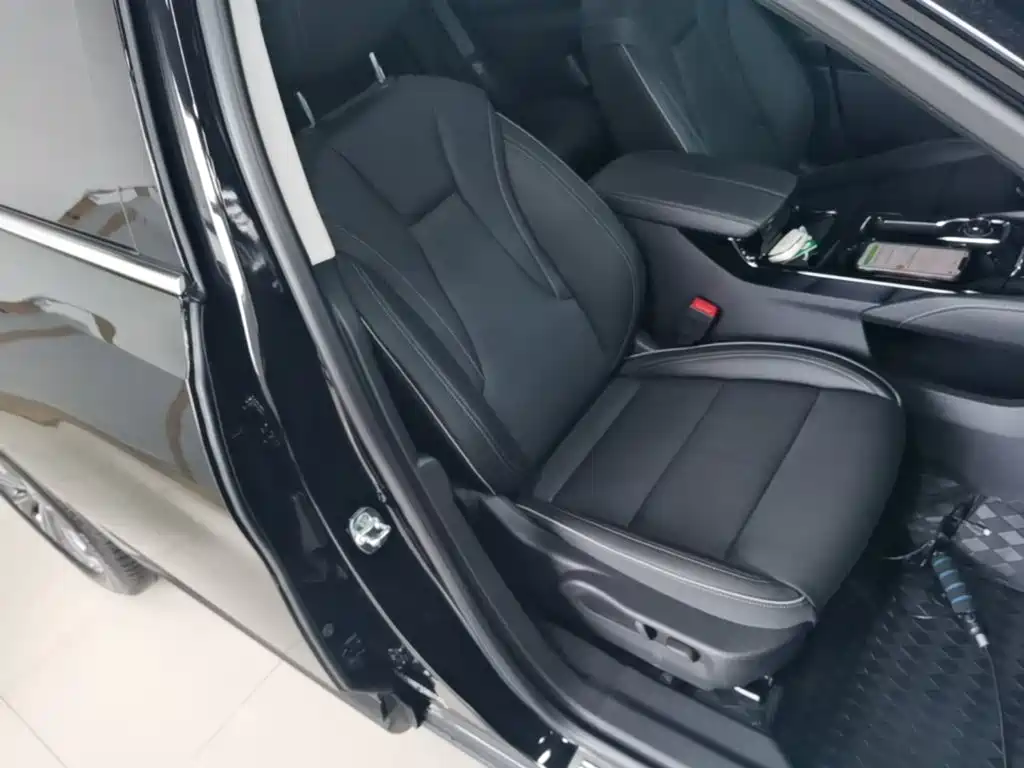 Buick Envision Plus 2024 — фото 25