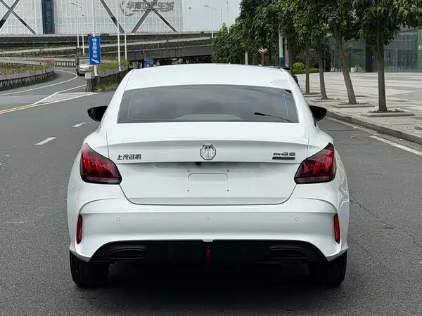 MG MG5 2024