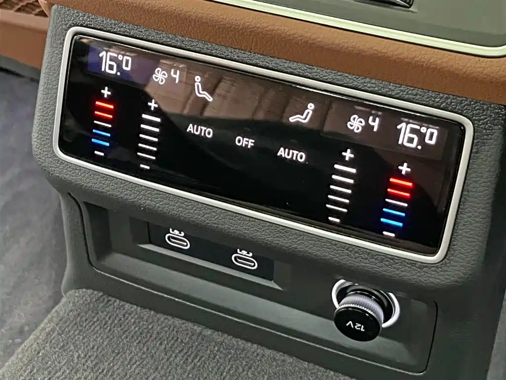 Audi A6L 2025 — фото 23