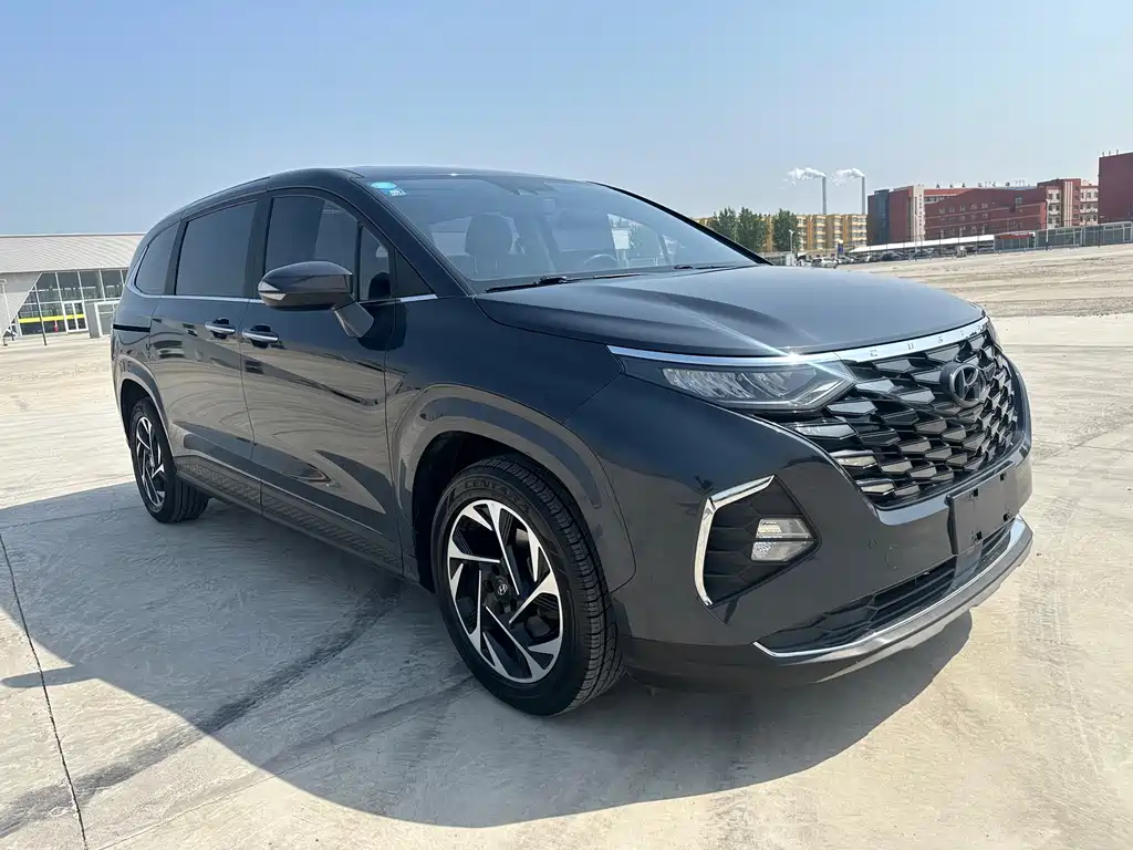 Hyundai Custin 2023 — фото 3