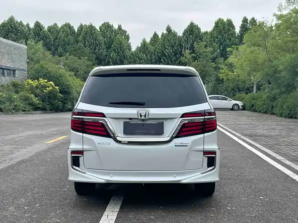 Honda Elysion 2021