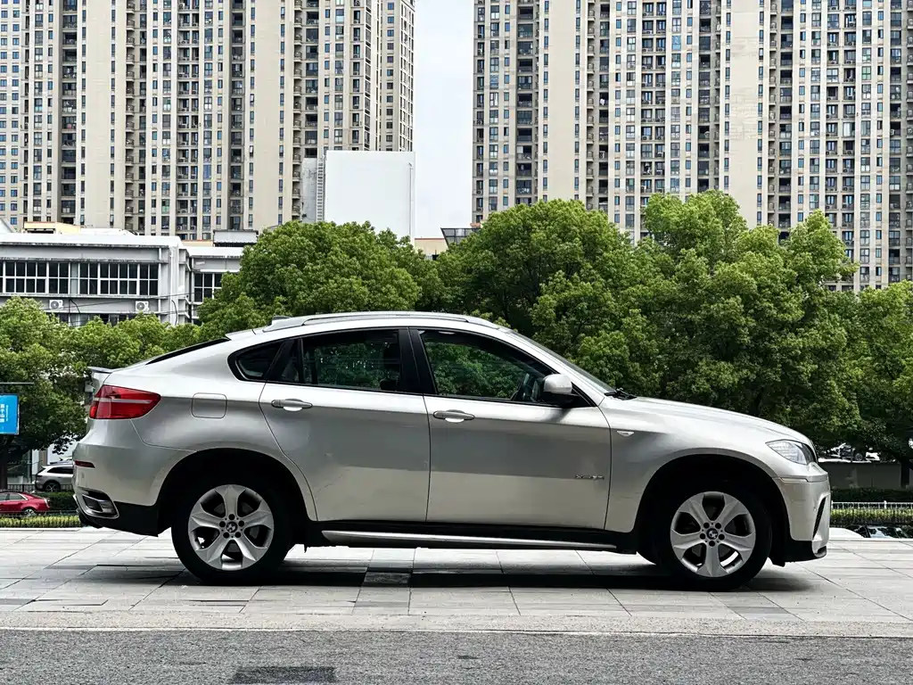 BMW X6 2013 — фото 6