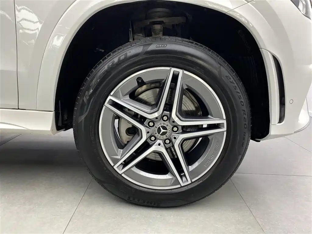 Mercedes-Benz GLE 2020 — фото 35