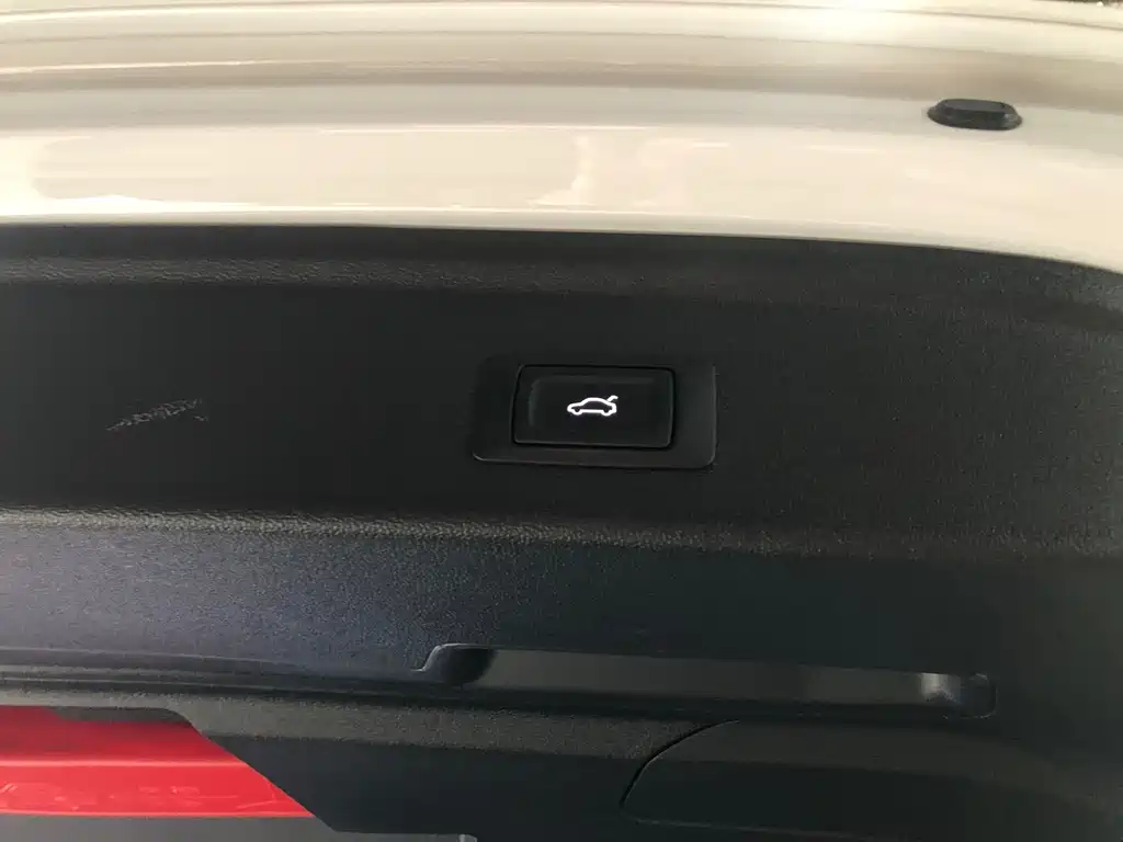 Audi A3 2021 — фото 18