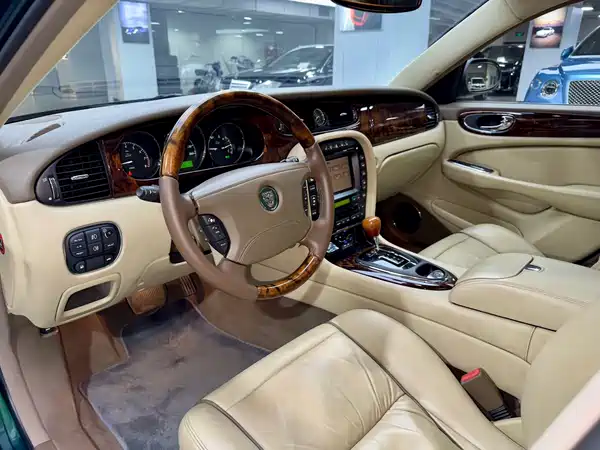 Jaguar XJ 2007