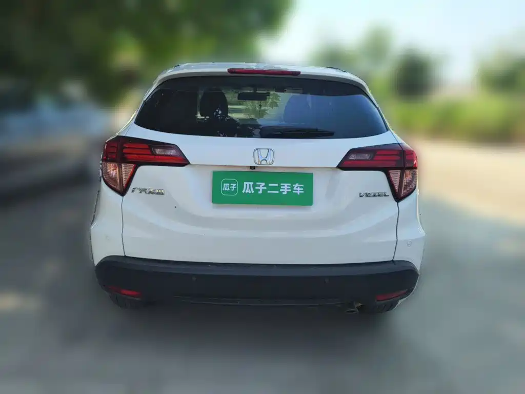 Honda Vezel 2016